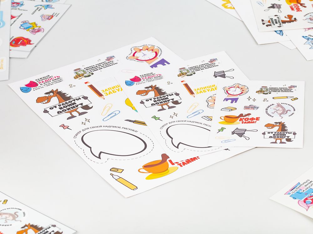 Наклейки ПВХ Sticker Pack на заказ — пример нанесения логотипа () | Print Logo