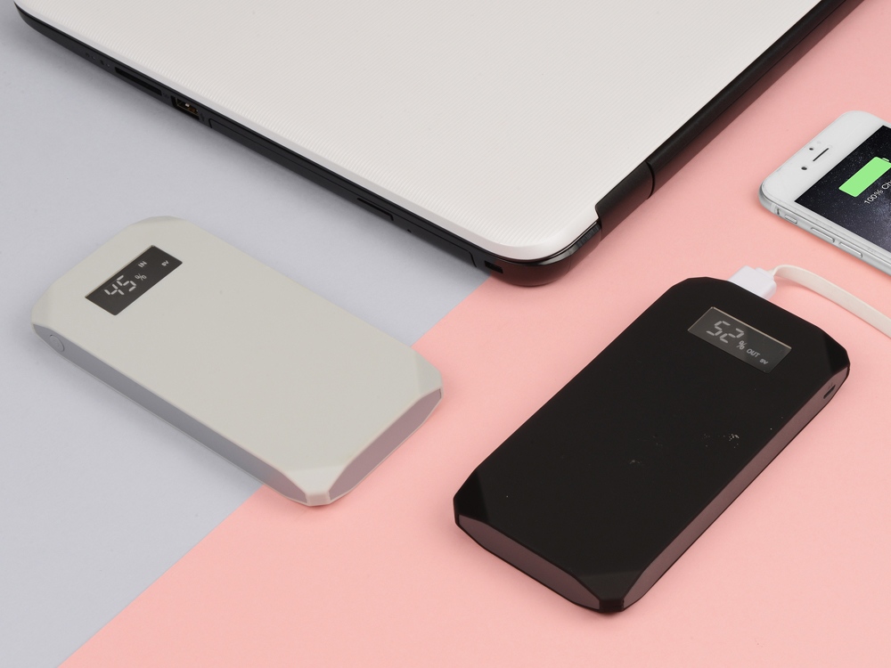 Портативное зарядное устройство Quickr с функцией быстрой зарядки, 10000 mAh, серый