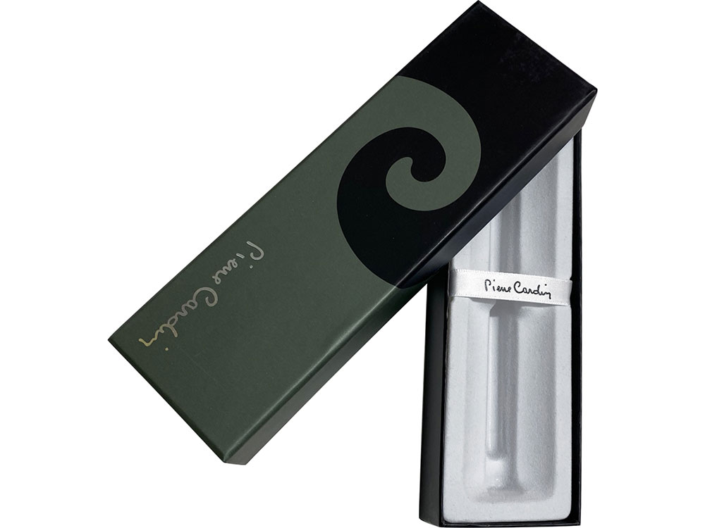 Ручка шариковая Pierre Cardin коллекция КАПРИ (CAPRE). Корпус - латунь и лак. Отделка и детали дизайна - сталь, хром. Цвет - бежевый. Упаковка Е-2.