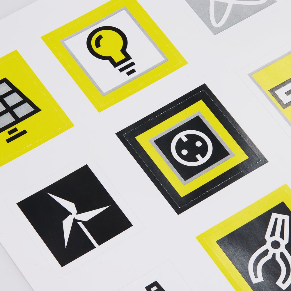 Стикерпак бумажный Industry — пример нанесения логотипа () | Print Logo