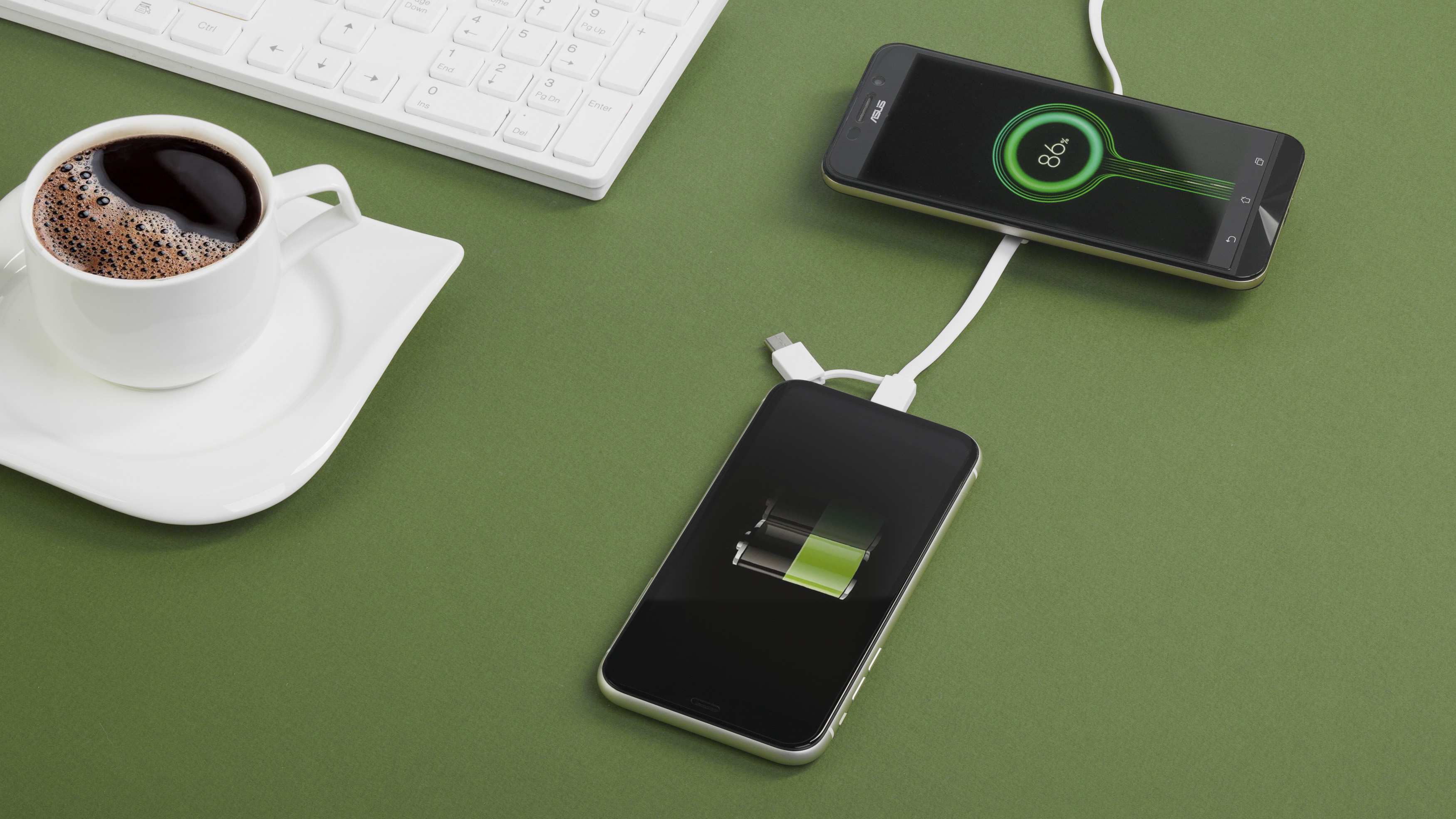Кабель "Energy" с функцией беспроводного зарядного устройства, белый