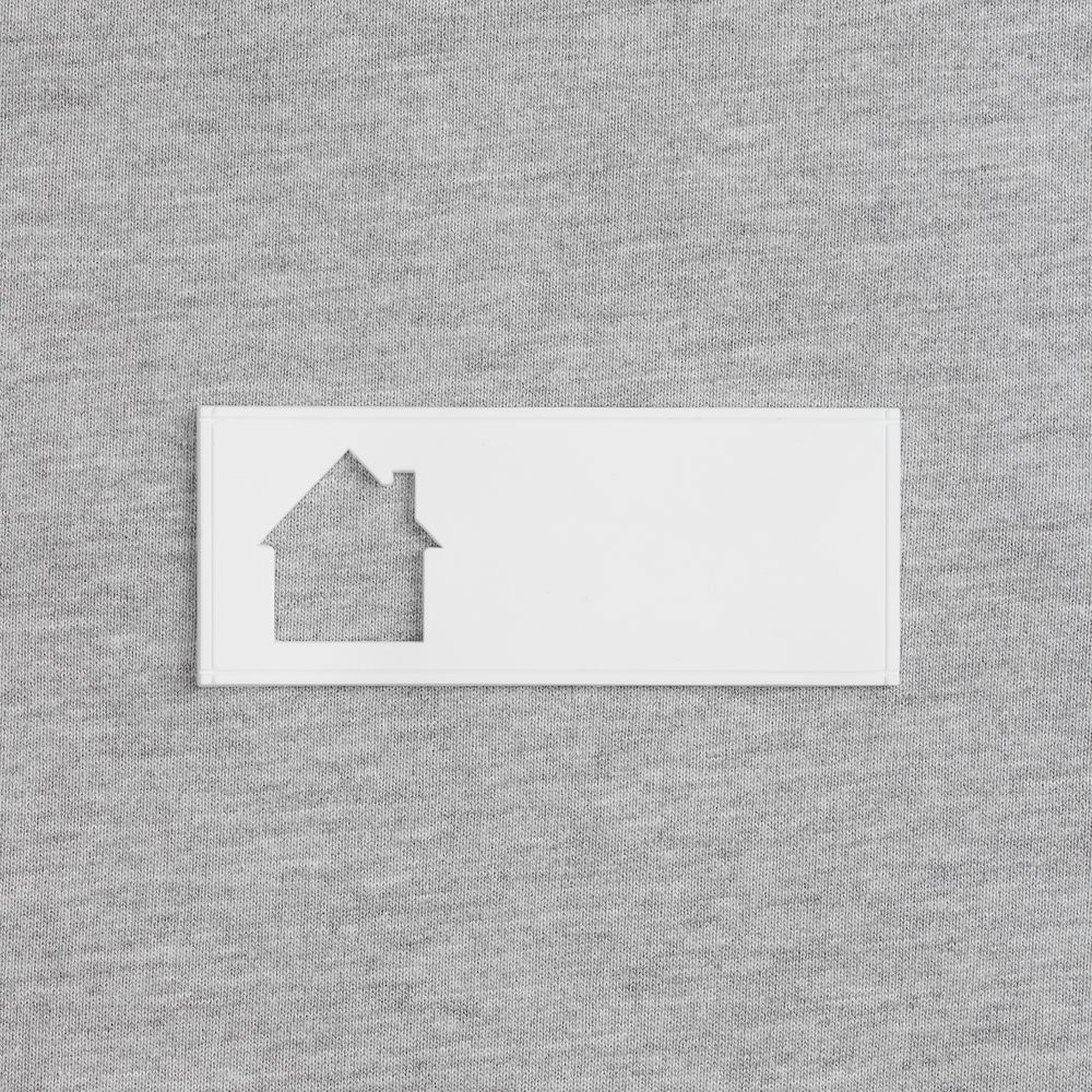 Лейбл из ПВХ с вырубкой «Дом» фото в интернет-магазине Print Logo.